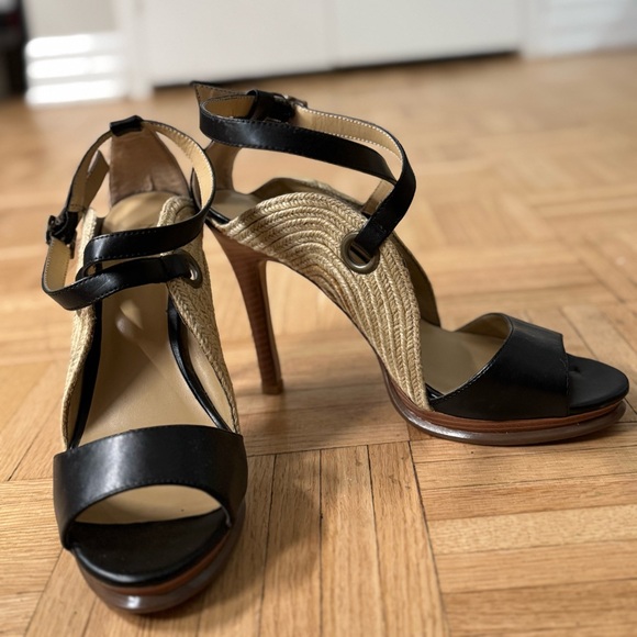 Nine & Co. Black Strappy Heels - Picture 5 of 10
